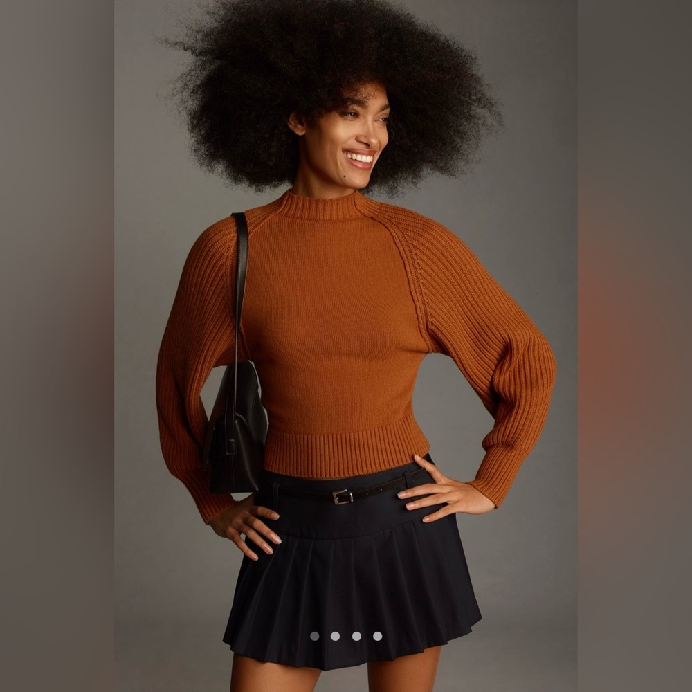 Anthropologie Maeve Mock-Neck Raglan Ribbed Sleeve
Pullover Sweater in Honey